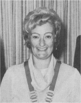 Première femme médecin, présidente de la section provinciale de l’Ontario